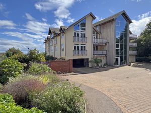 Photo 27- click for photo gallery